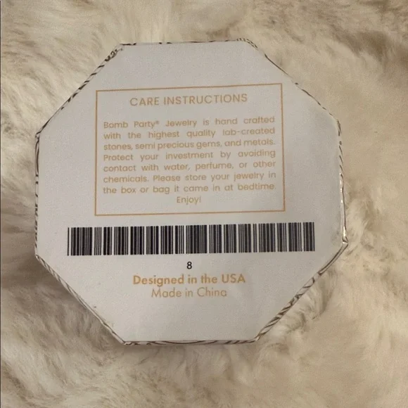 Resort Wear Emerald-Cut Green Gemstone Halo Ring by W - Picture 4 of 4